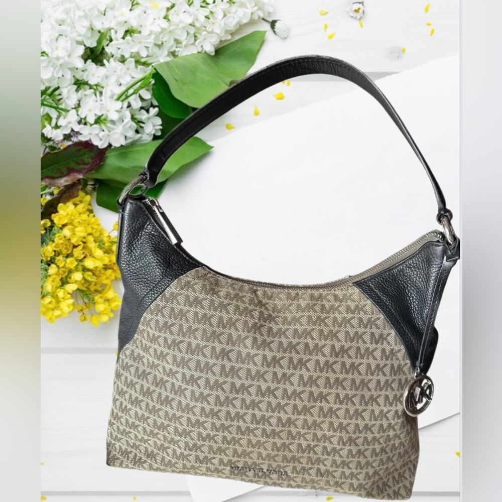 Michael Kors Aria Signature Jacquard & Black Leather Large Shoulder Bag